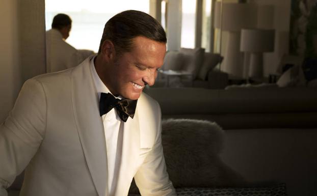 Luis Miguel viaja a Valencia con su gira de conciertos «México por Siempre» 1