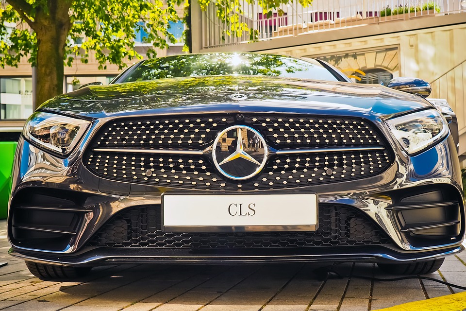 Cuatro cosas que sólo puedes hacer en un viaje con un coche con conductor 1