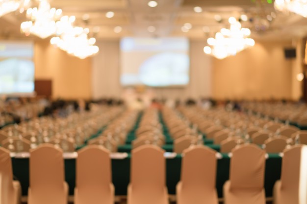Alquiler de coches con conductor para eventos, ¿qué debo saber?